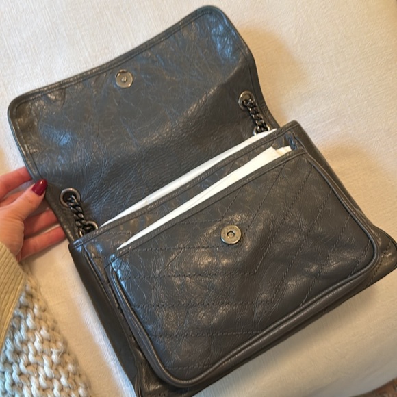 Saint Laurent Niki Medium - Picture 6 of 7